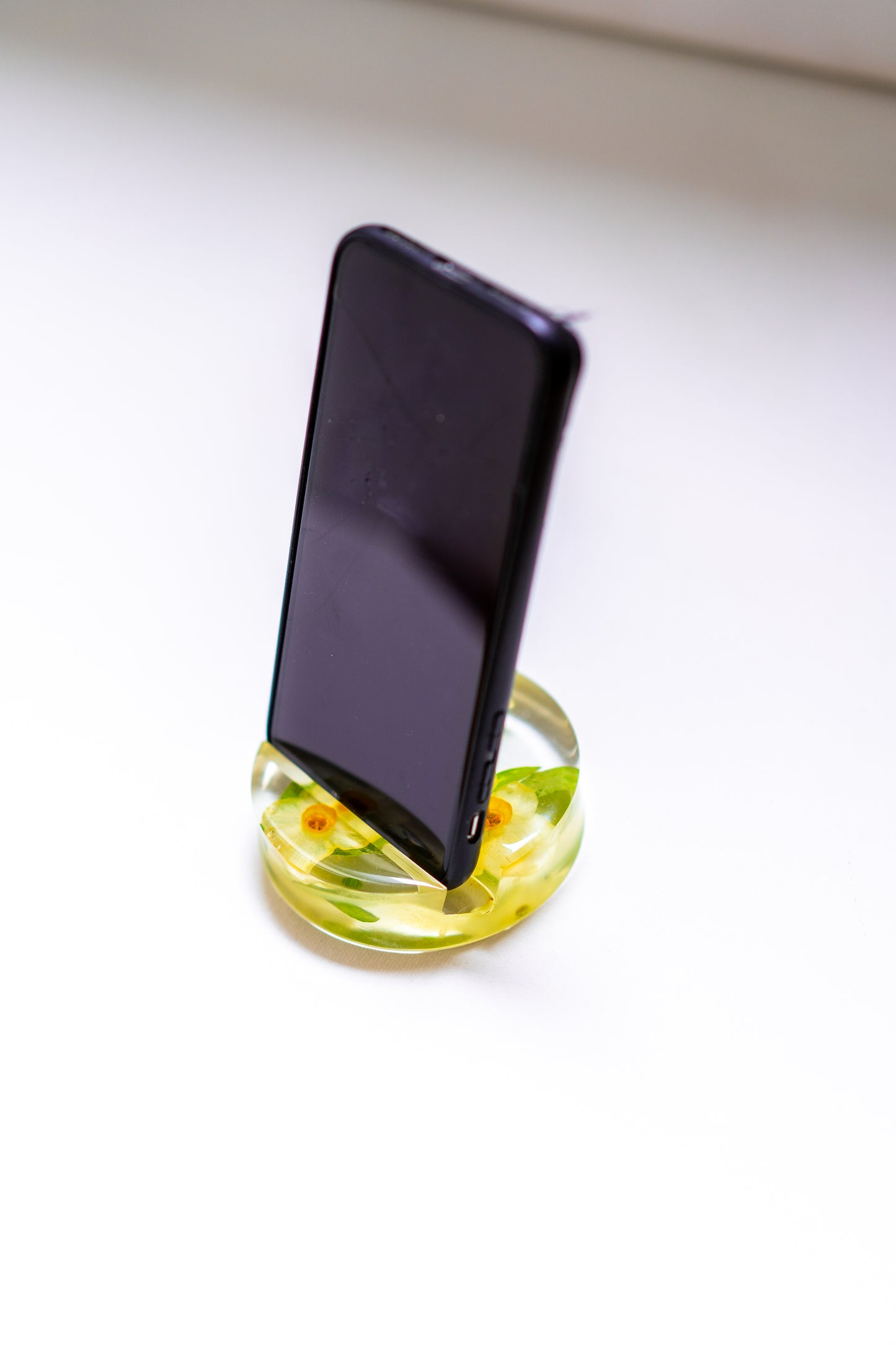 Sunlit Promise Phone Holder